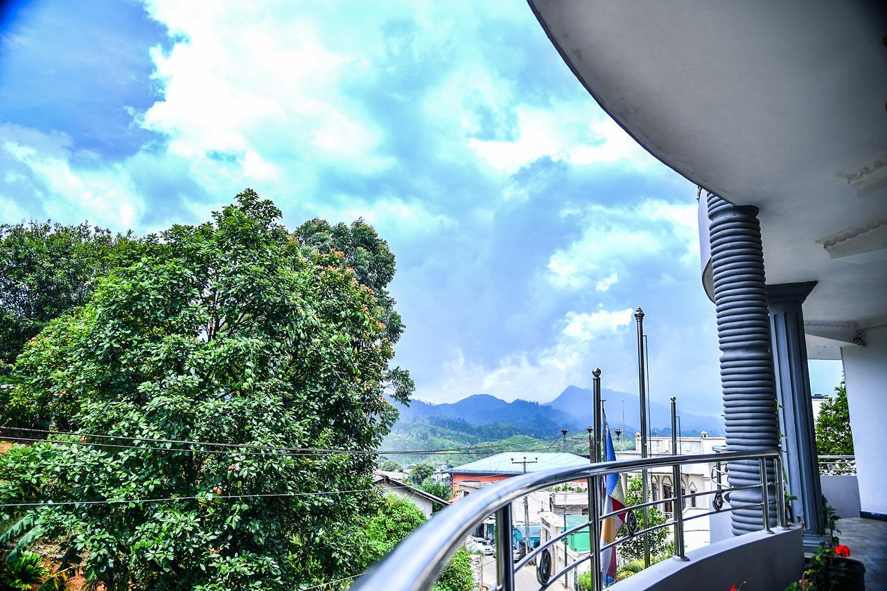 Sri Krishna Bhavan Hotel 哈顿 外观 照片
